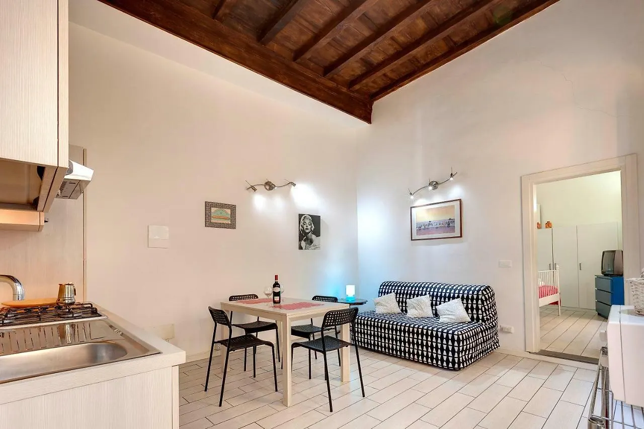 피렌체 Appuntamento A Ponte Vecchio 아파트